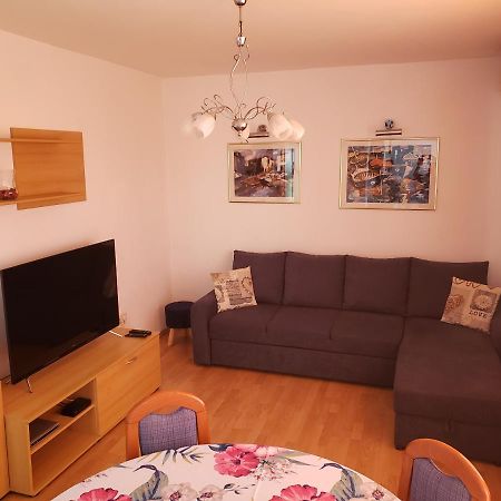 Risika Apartmani Экстерьер фото