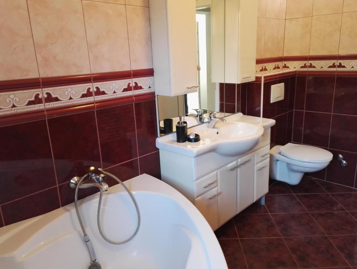 Risika Apartmani Экстерьер фото